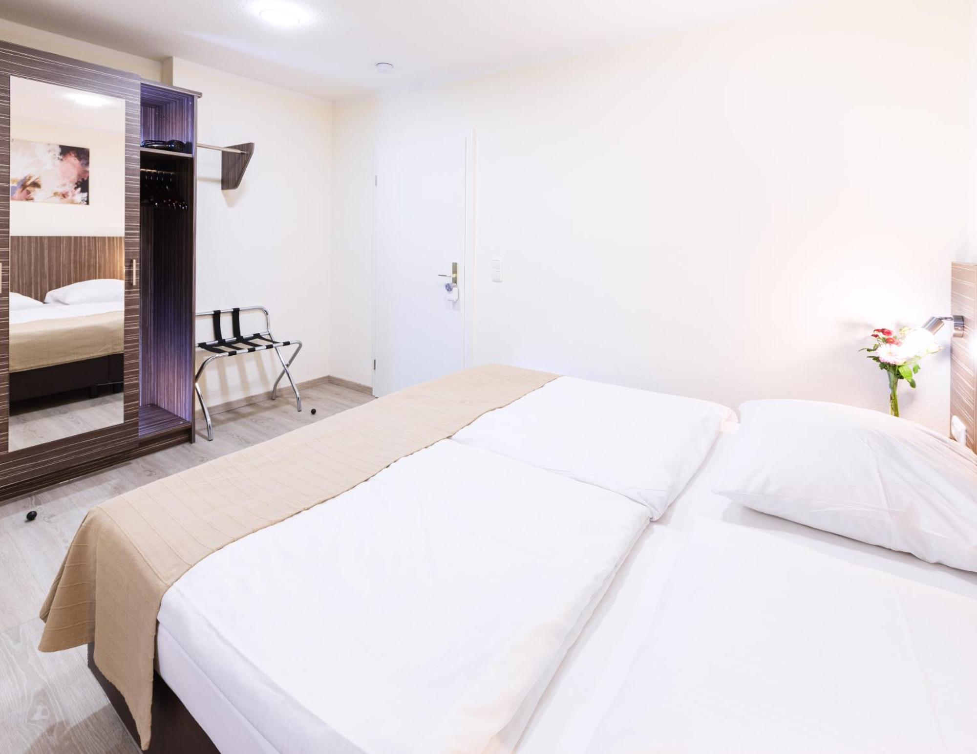 Pension Altes Backhaus Херцогенаурах Экстерьер фото